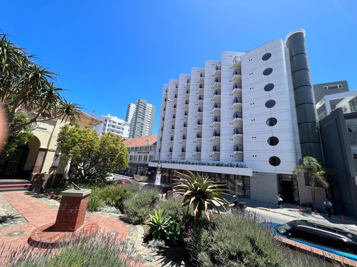 Flamingo Sea Point Sea View Luxury Best Position 1 Bedroom Apartment Queen Size Bed & Inverter For Tv Kapstaden Exteriör bild