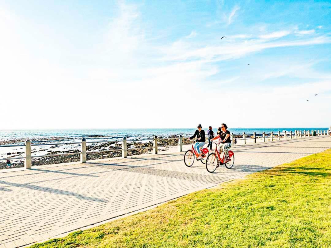 Flamingo Sea Point Sea View Luxury Best Position 1 Bedroom Apartment Queen Size Bed & Inverter For Tv Kapstaden Exteriör bild