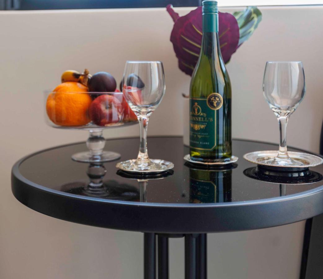 Flamingo Sea Point Sea View Luxury Best Position 1 Bedroom Apartment Queen Size Bed & Inverter For Tv Kapstaden Exteriör bild