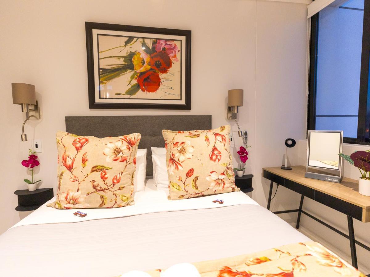 Flamingo Sea Point Sea View Luxury Best Position 1 Bedroom Apartment Queen Size Bed & Inverter For Tv Kapstaden Exteriör bild