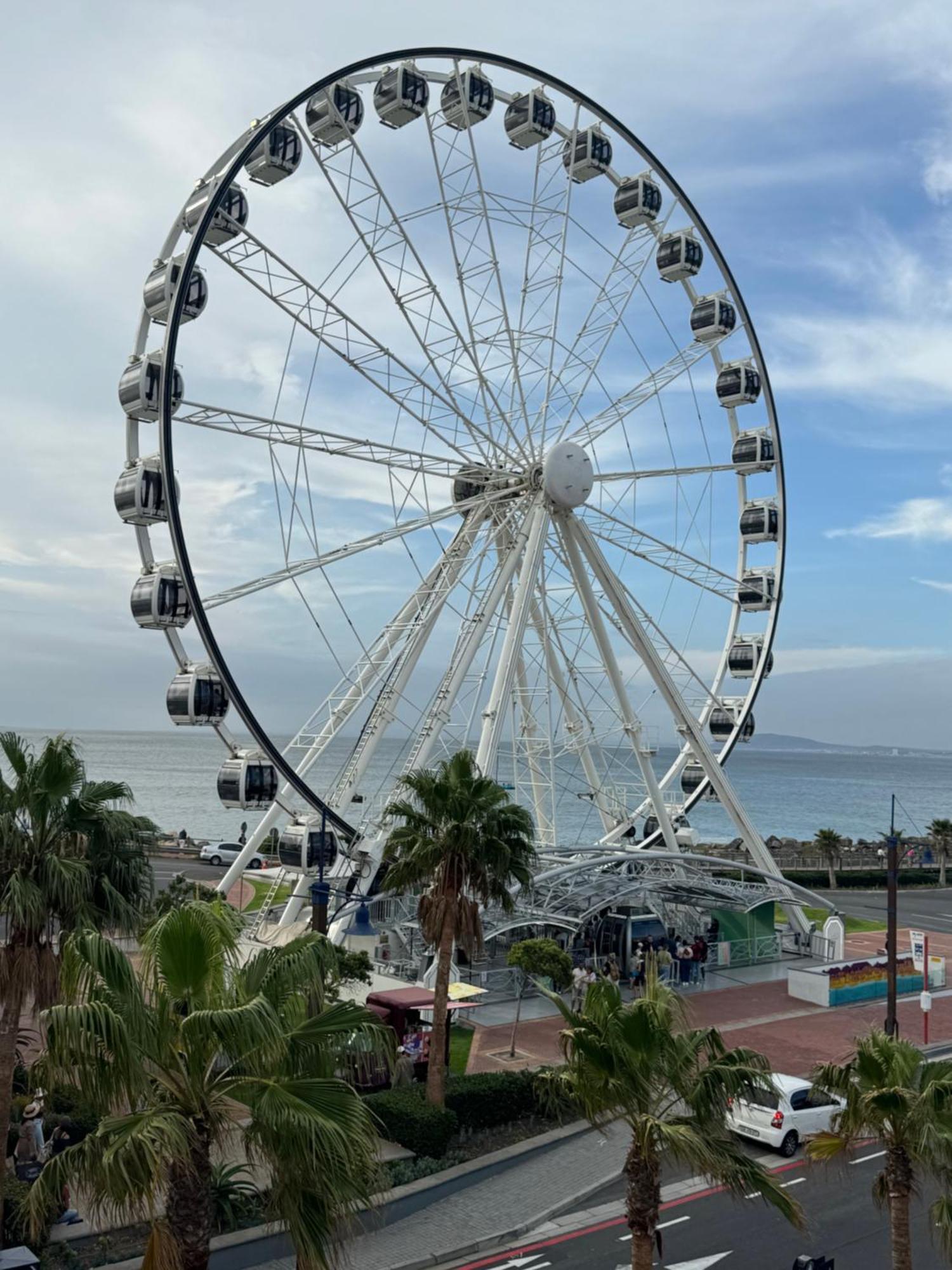 Flamingo Sea Point Sea View Luxury Best Position 1 Bedroom Apartment Queen Size Bed & Inverter For Tv Kapstaden Exteriör bild