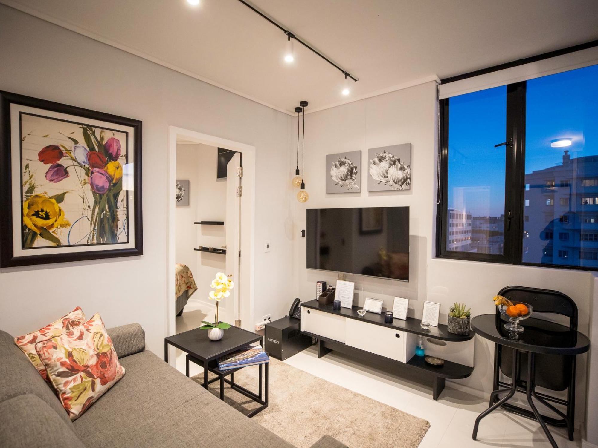 Flamingo Sea Point Sea View Luxury Best Position 1 Bedroom Apartment Queen Size Bed & Inverter For Tv Kapstaden Exteriör bild