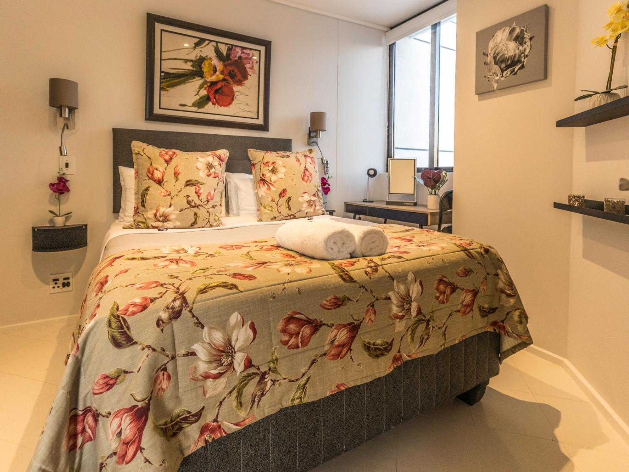 Flamingo Sea Point Sea View Luxury Best Position 1 Bedroom Apartment Queen Size Bed & Inverter For Tv Kapstaden Exteriör bild
