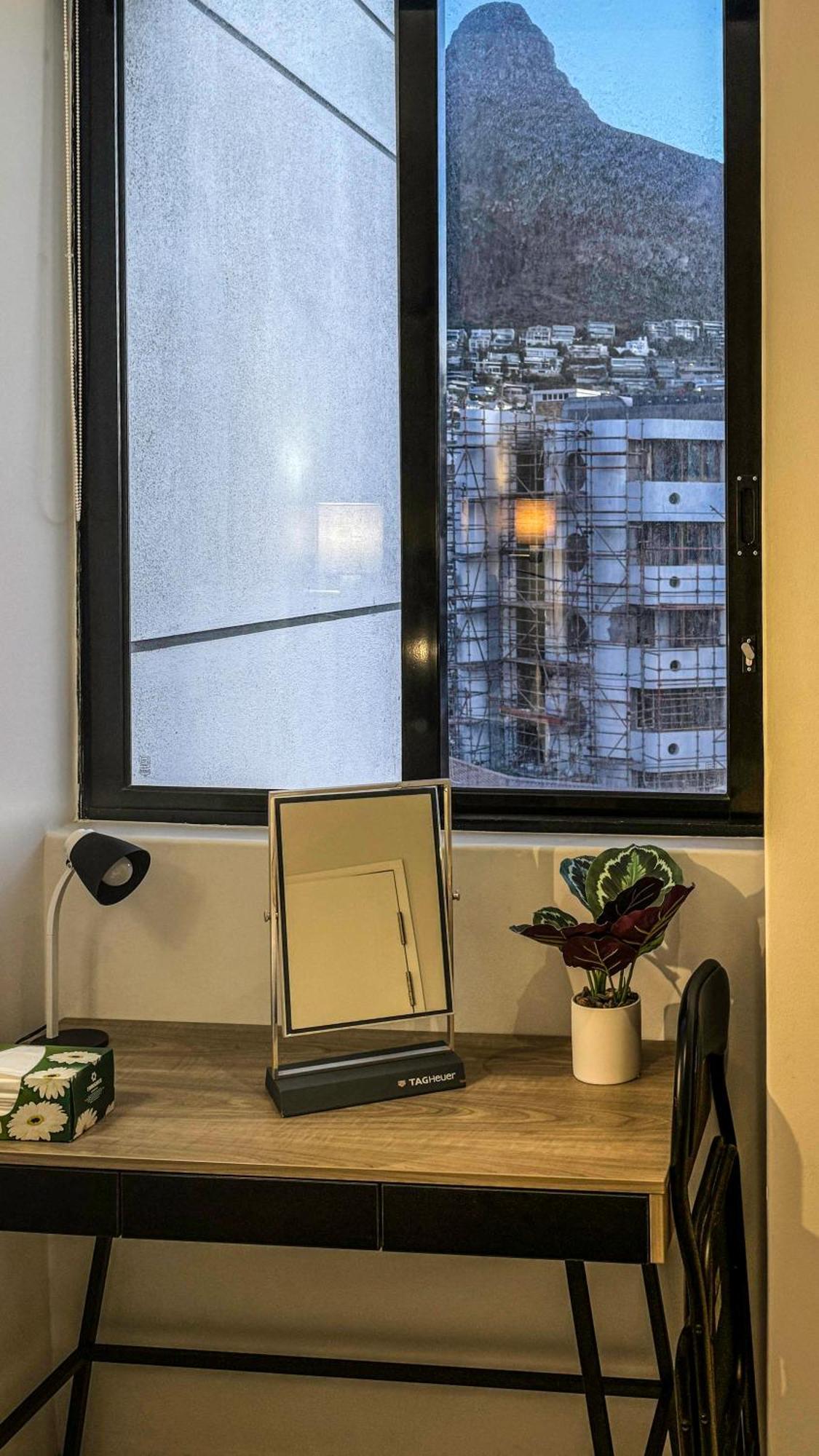 Flamingo Sea Point Sea View Luxury Best Position 1 Bedroom Apartment Queen Size Bed & Inverter For Tv Kapstaden Exteriör bild